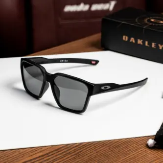 แว่น Oakley Briza OO9497 949701