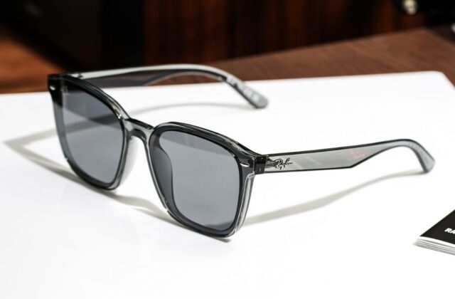 แว่น Ray-Ban RB4392D 645087