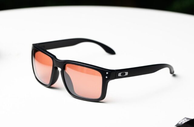 แว่น Oakley OO9244 924470
