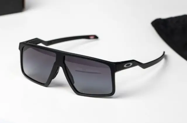 แว่น Oakley OO9285 928506