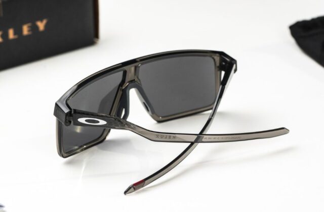 แว่น Oakley OO9285 928507 ขา