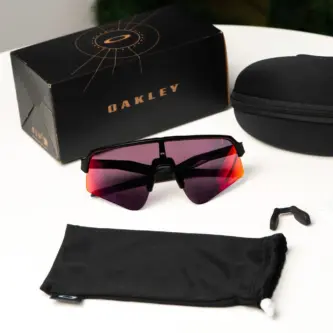 แว่น Oakley OO9465 946501 หน้า