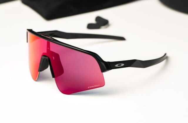 แว่น Oakley OO9465 946501