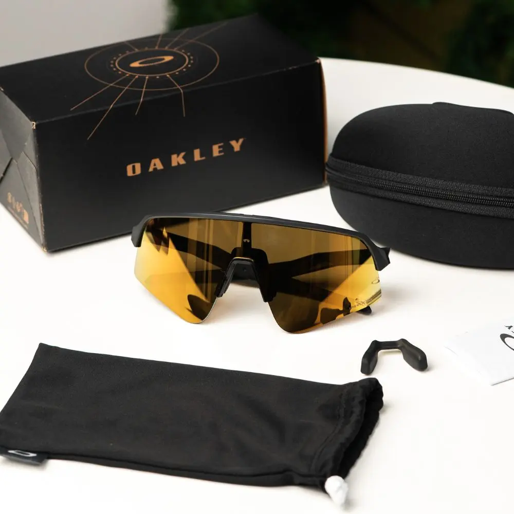 แว่น Oakley OO9465 946517 หน้า