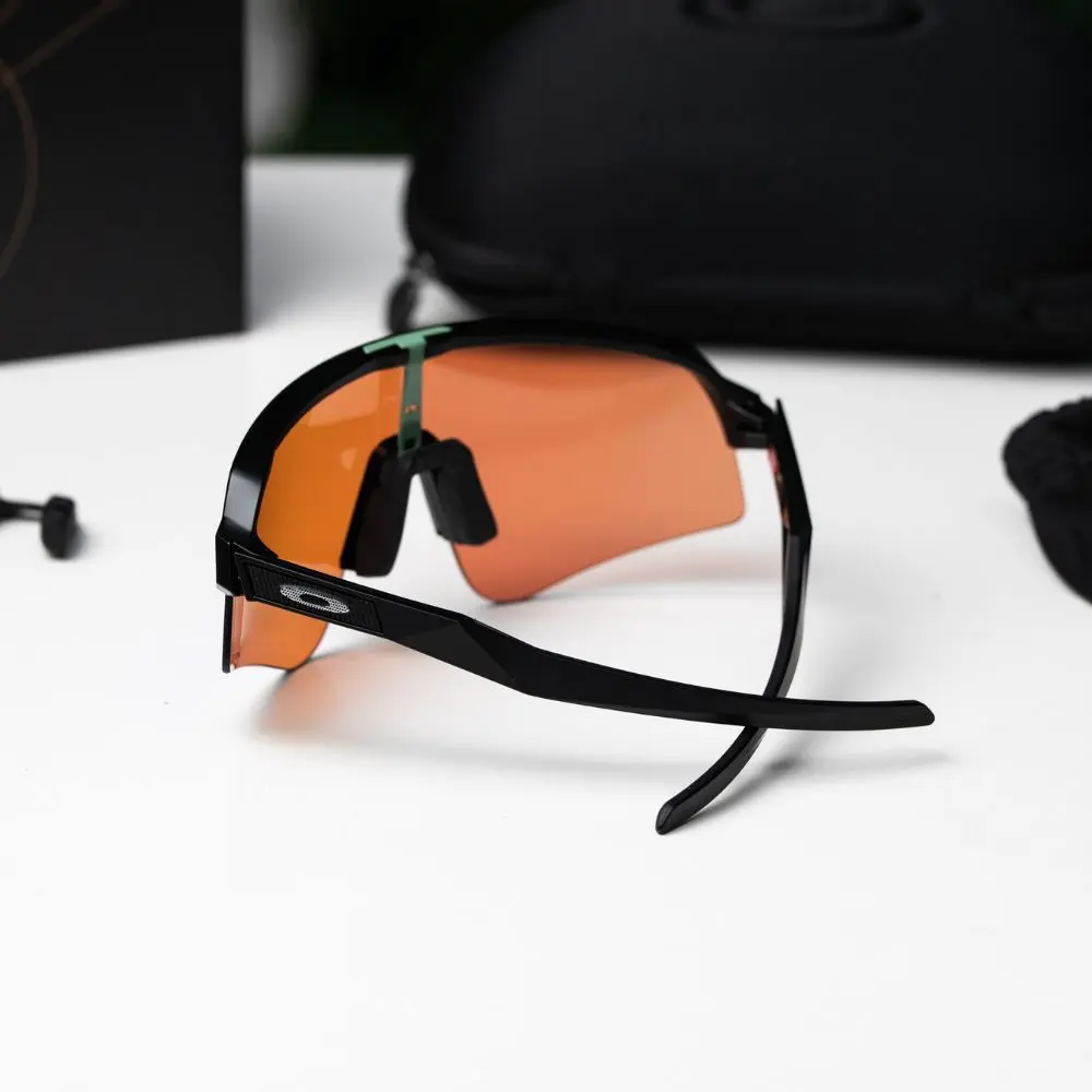 แว่น Oakley OO9465 946523 ขา