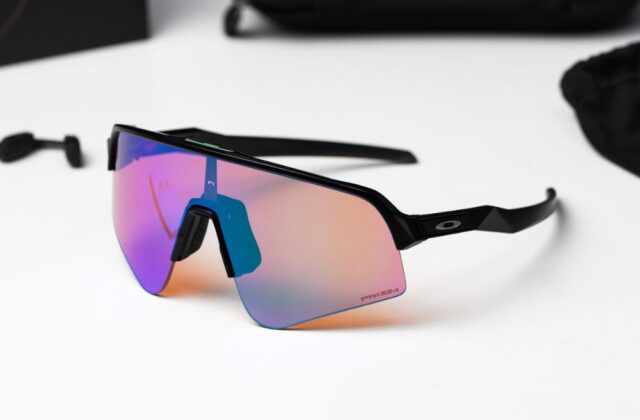 แว่น Oakley OO9465 946523