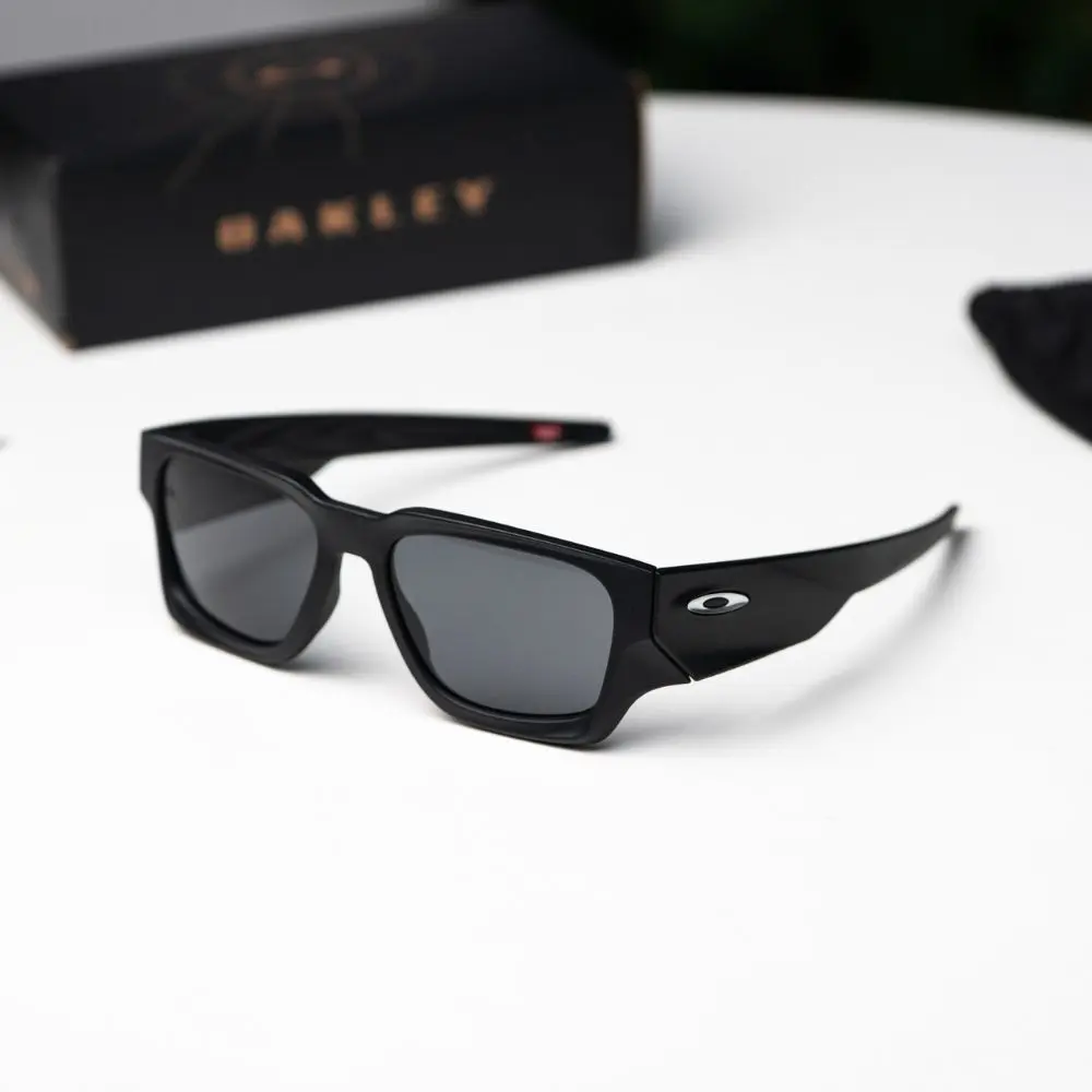 แว่น Oakley OO9514 951401