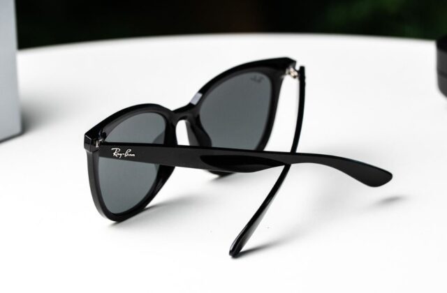 แว่น Ray-Ban RB4379D 601/87 ขา