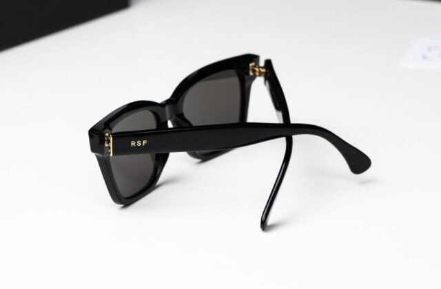 แว่น SUPER AMERICA BLACK ขา
