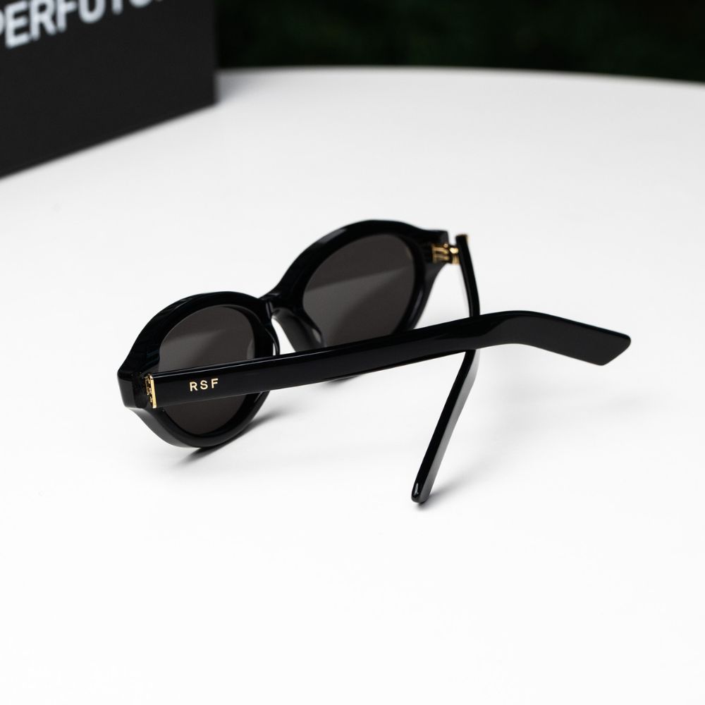แว่น SUPER PAROLA BLACK ขา