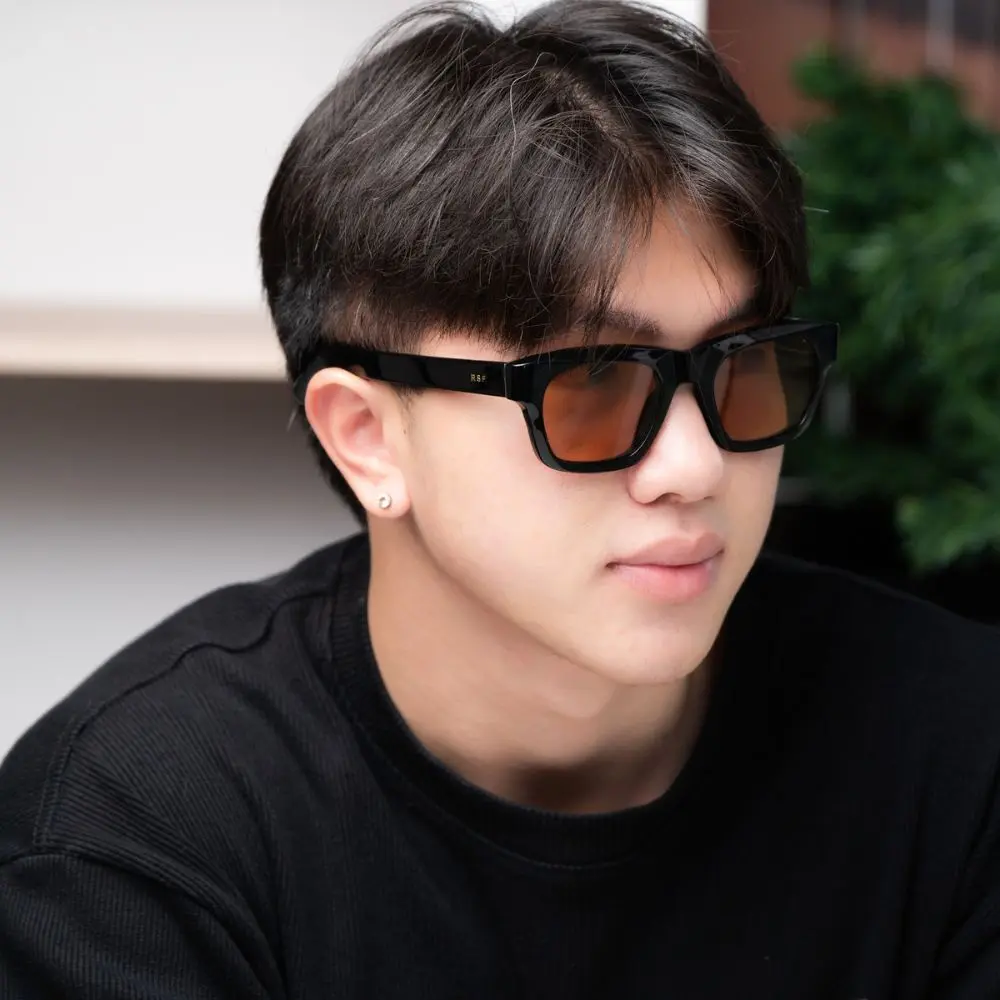 แว่น SUPER SINTESI REFINED คนใส่