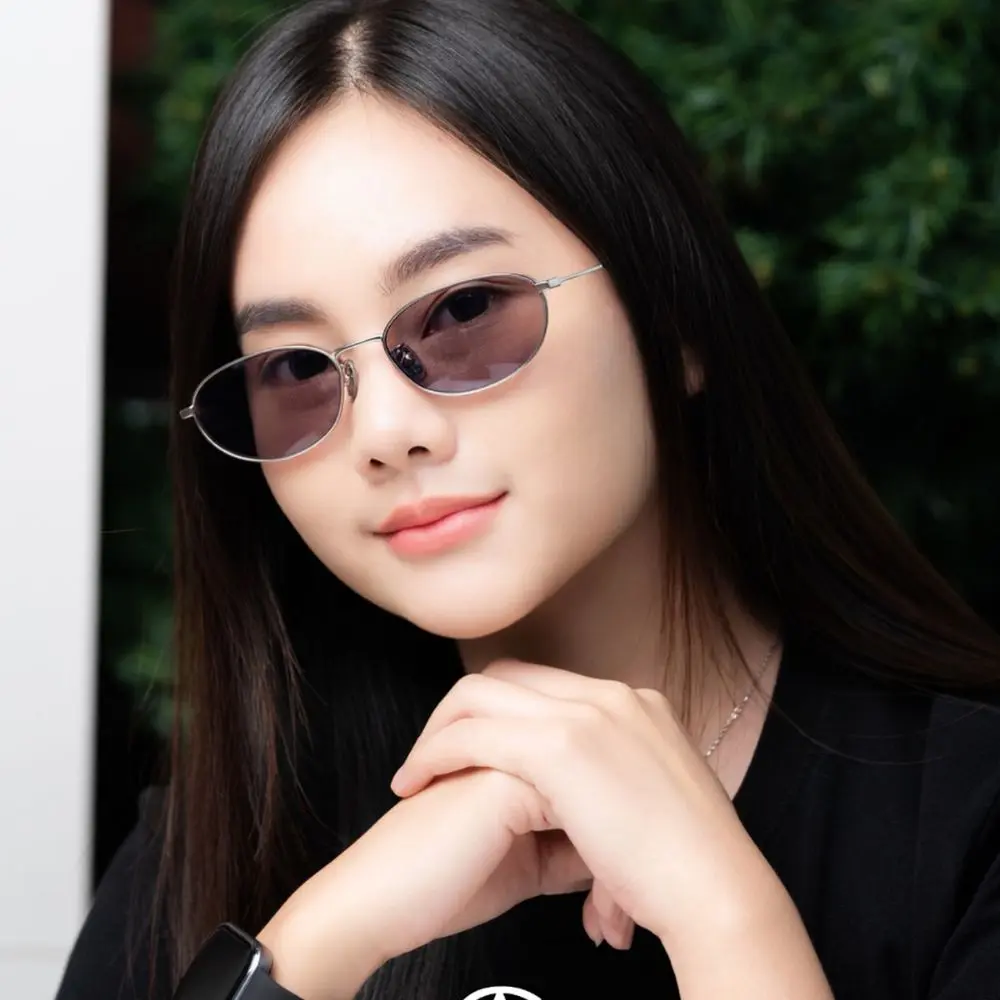 แว่น SUPER UOVO NEBBIA ROSA คนใส่