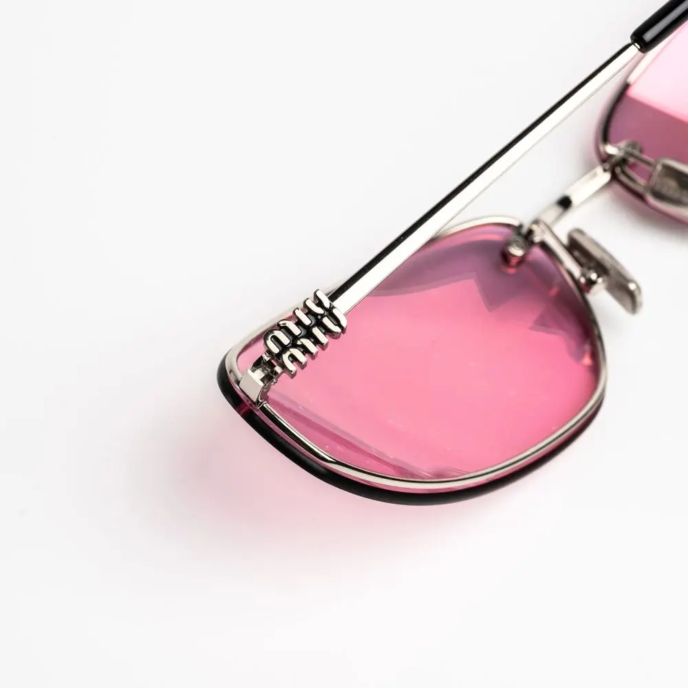 แว่น Miu Miu A50S 1BC70J โลโก้