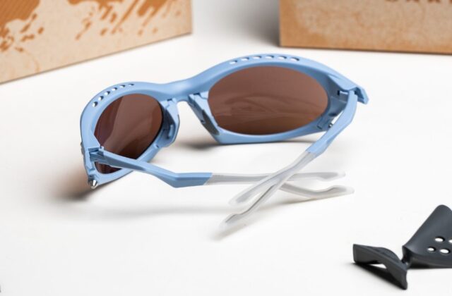 Oakley Plantaris OO9437 943704 ขา