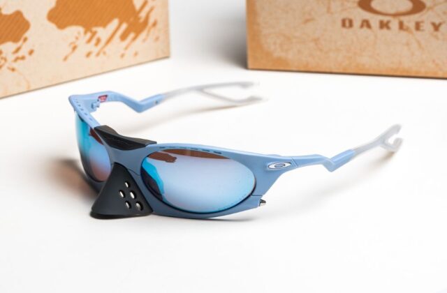 Oakley Plantaris OO9437 943704