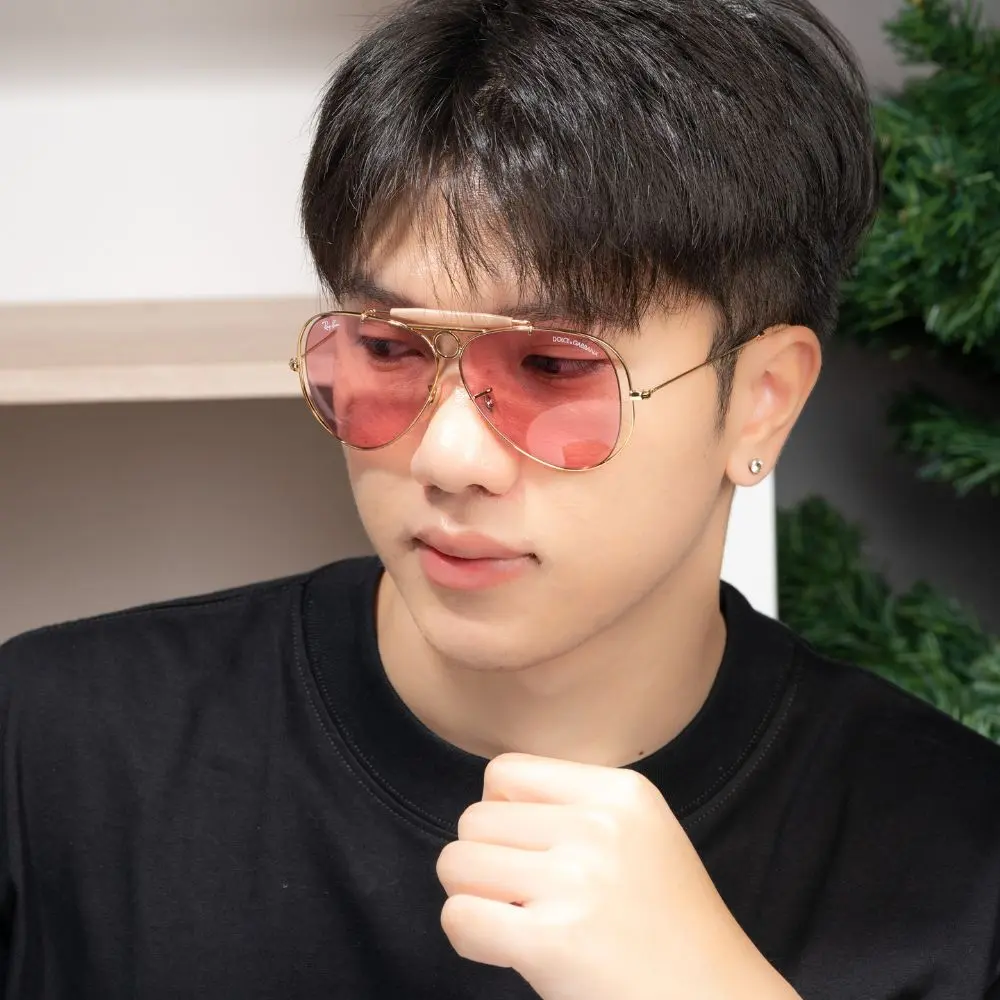 แว่น Ray-Ban RB3138M 001/84 คนใส่