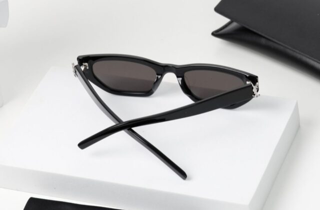 แว่น YSL M126 001 ขา