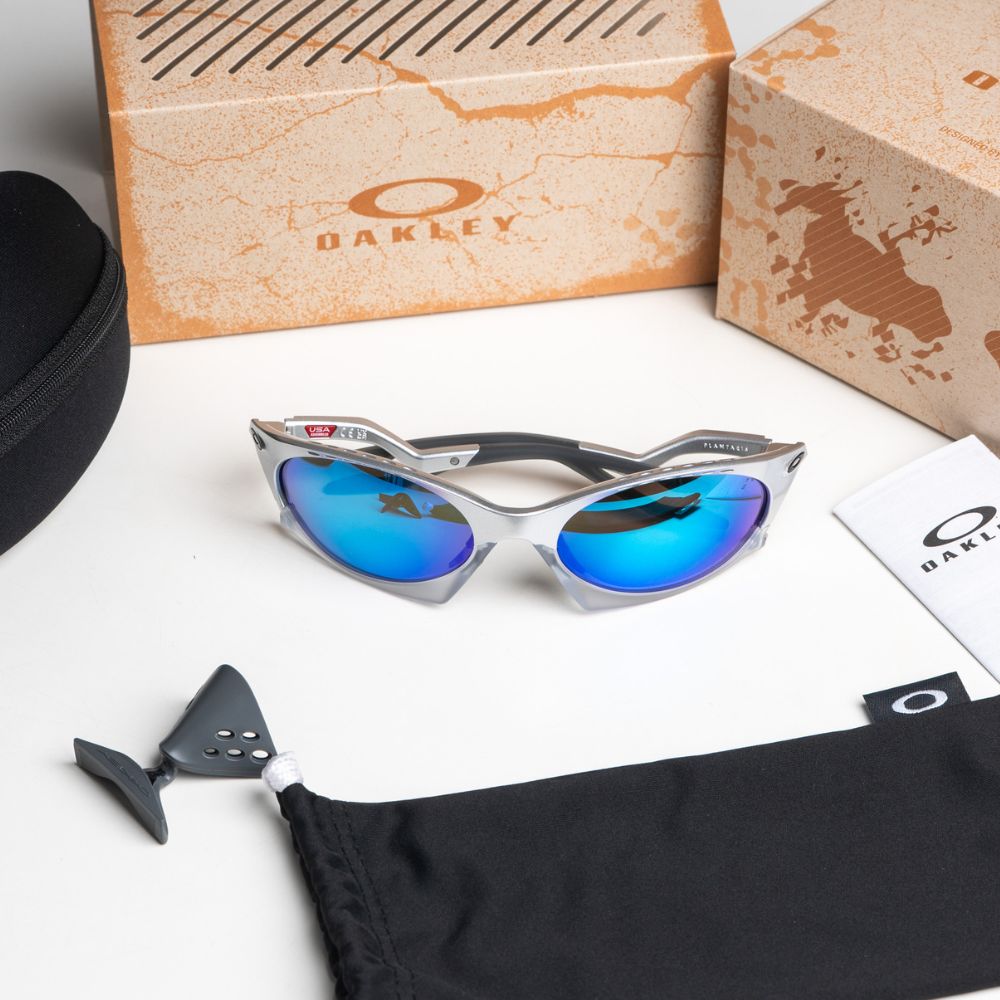 Oakley Plantaris OO9437 943713 หน้า