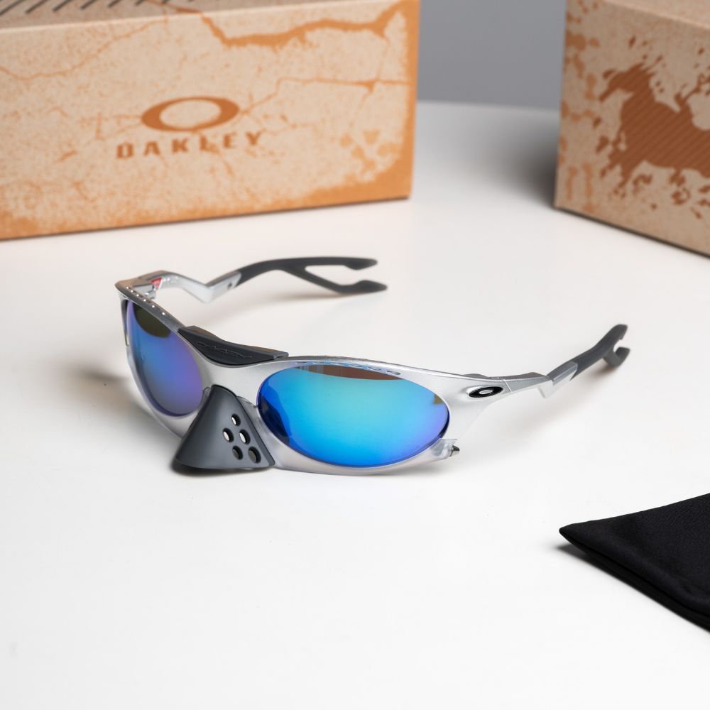 Oakley Plantaris OO9437 943713