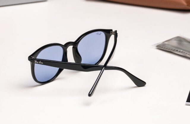แว่น Ray-Ban RB4259F 601/80 ขา