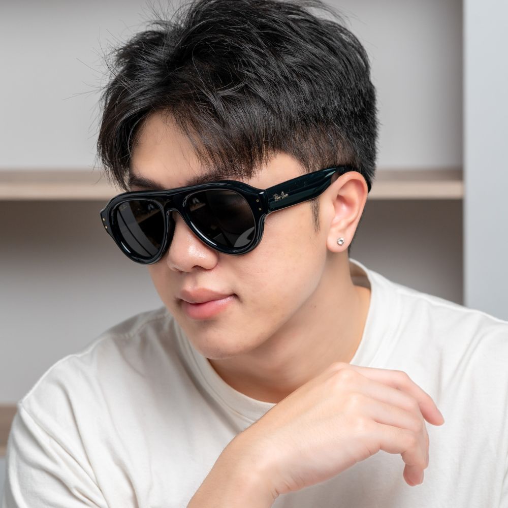 แว่น Ray-Ban RB4925 601/87 คนใส่