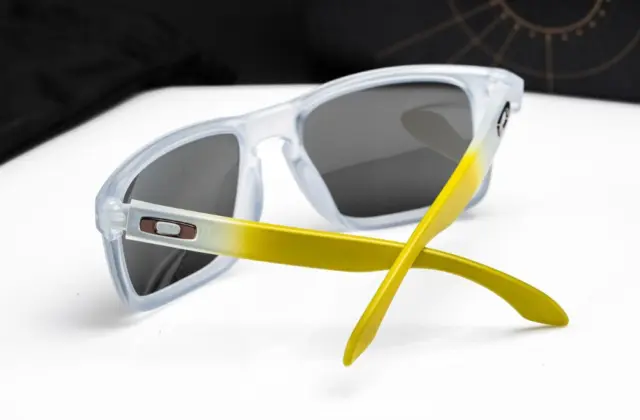 แว่น Oakley OO9102 9102AP ขา