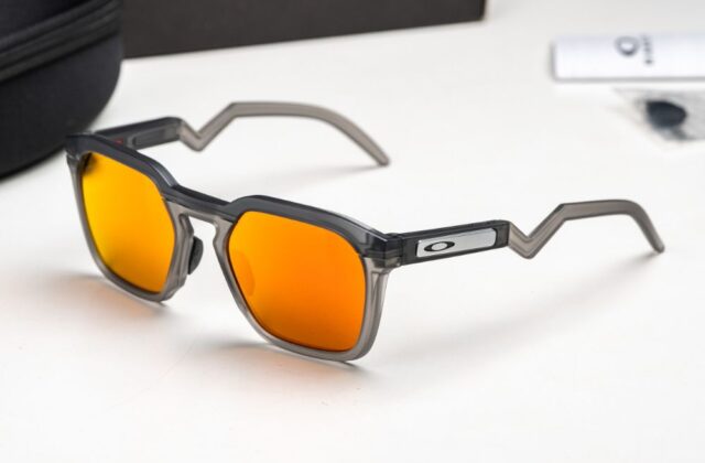 แว่น Oakley OO9533 953302