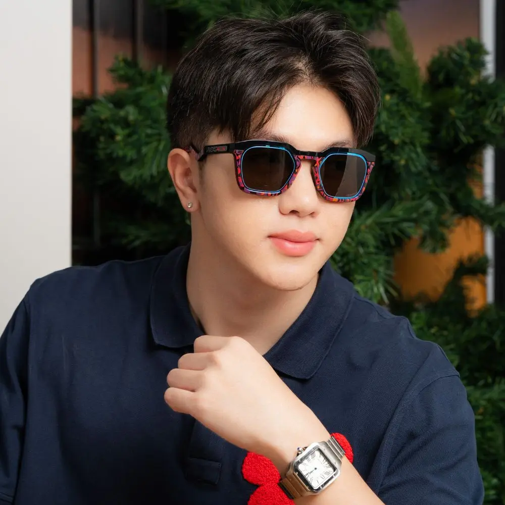 แว่น Oakley OO9533 953309 คนใส่
