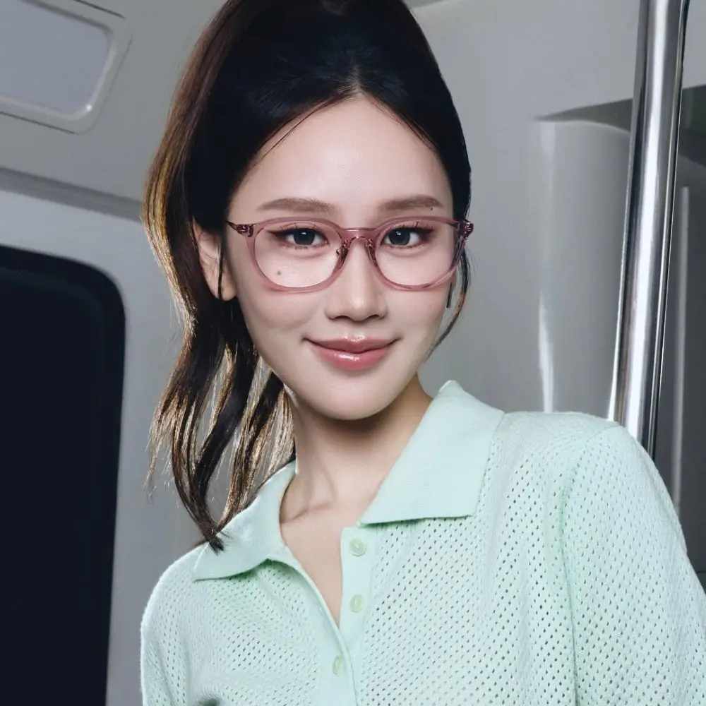 แว่น Vogue VO5713D 2980 คนใส่